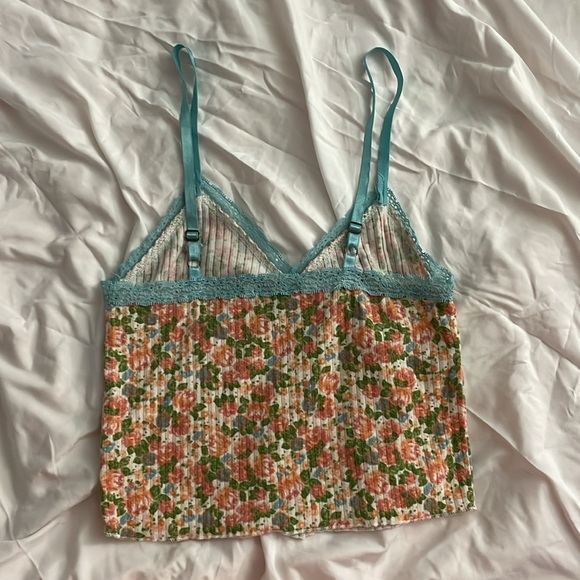 Wild fable tank floral pattern - Picture 2 of 2